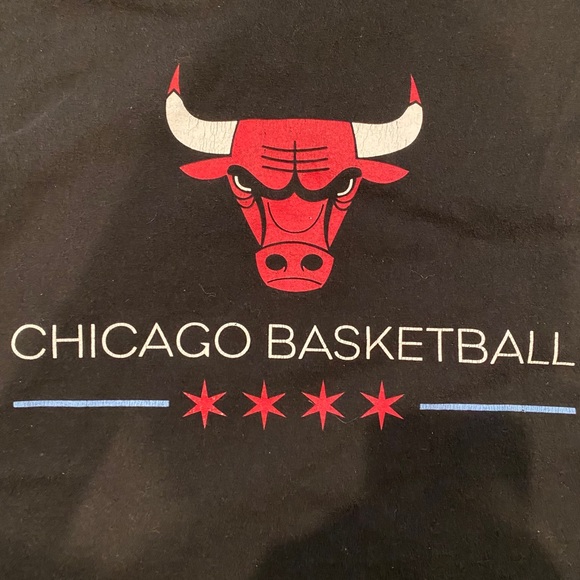 Vintage Chicago Bulls t shirt - Picture 2 of 3